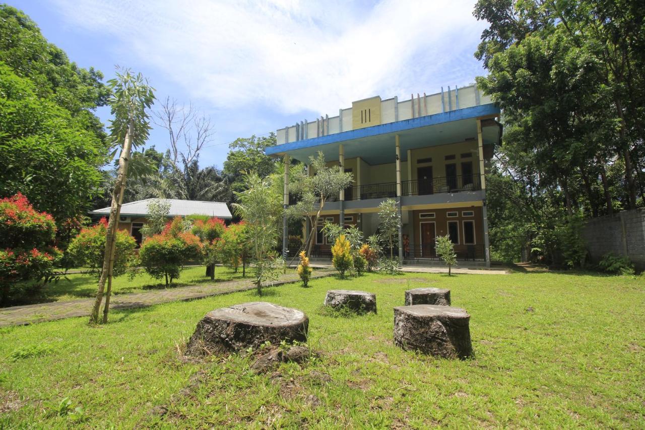 Tangkoko Herberg *